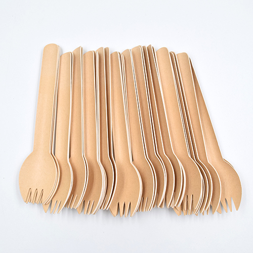 Cardboard-Cutlery-Paper-Spork-02-HarboraPaper.jpg